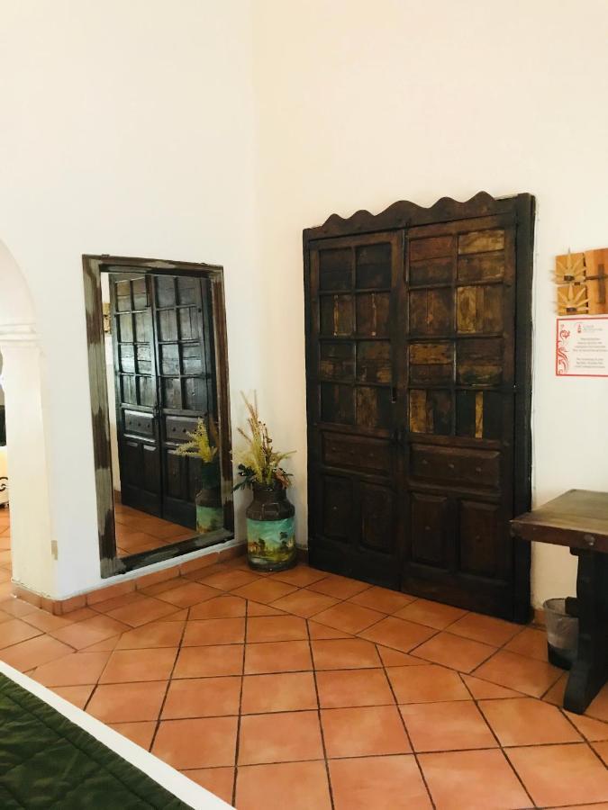 Hotel Casa Armonia Tlaquepaque Exterior foto
